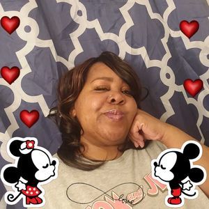 Meet your Posher, Vickie